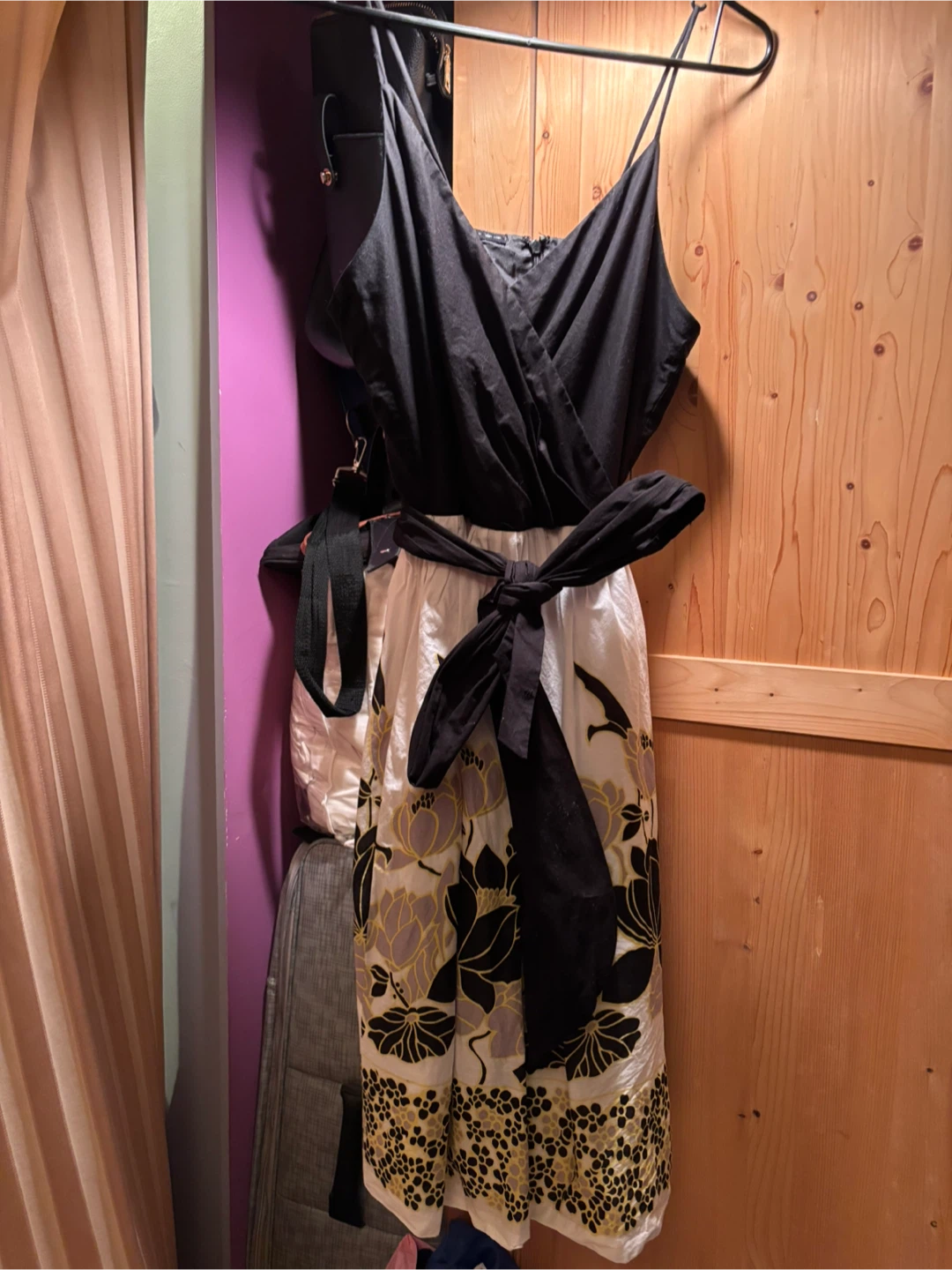 Black & White Floral Print Maxi Dress