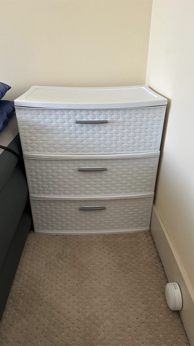 Plastic Sterilite 3-Drawer Storage Unit