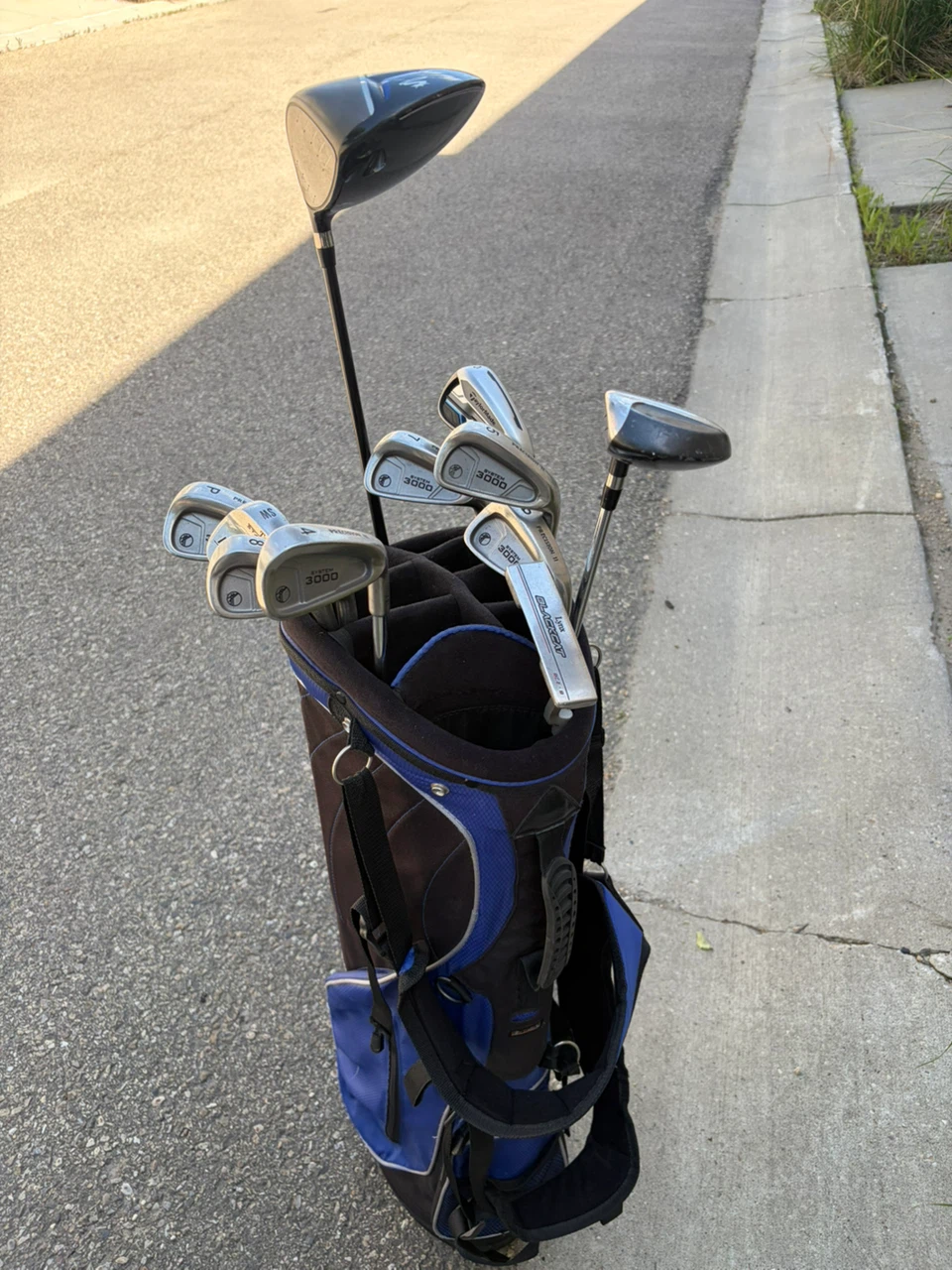 Cobra FLY-XL Golf Club Set with Bag