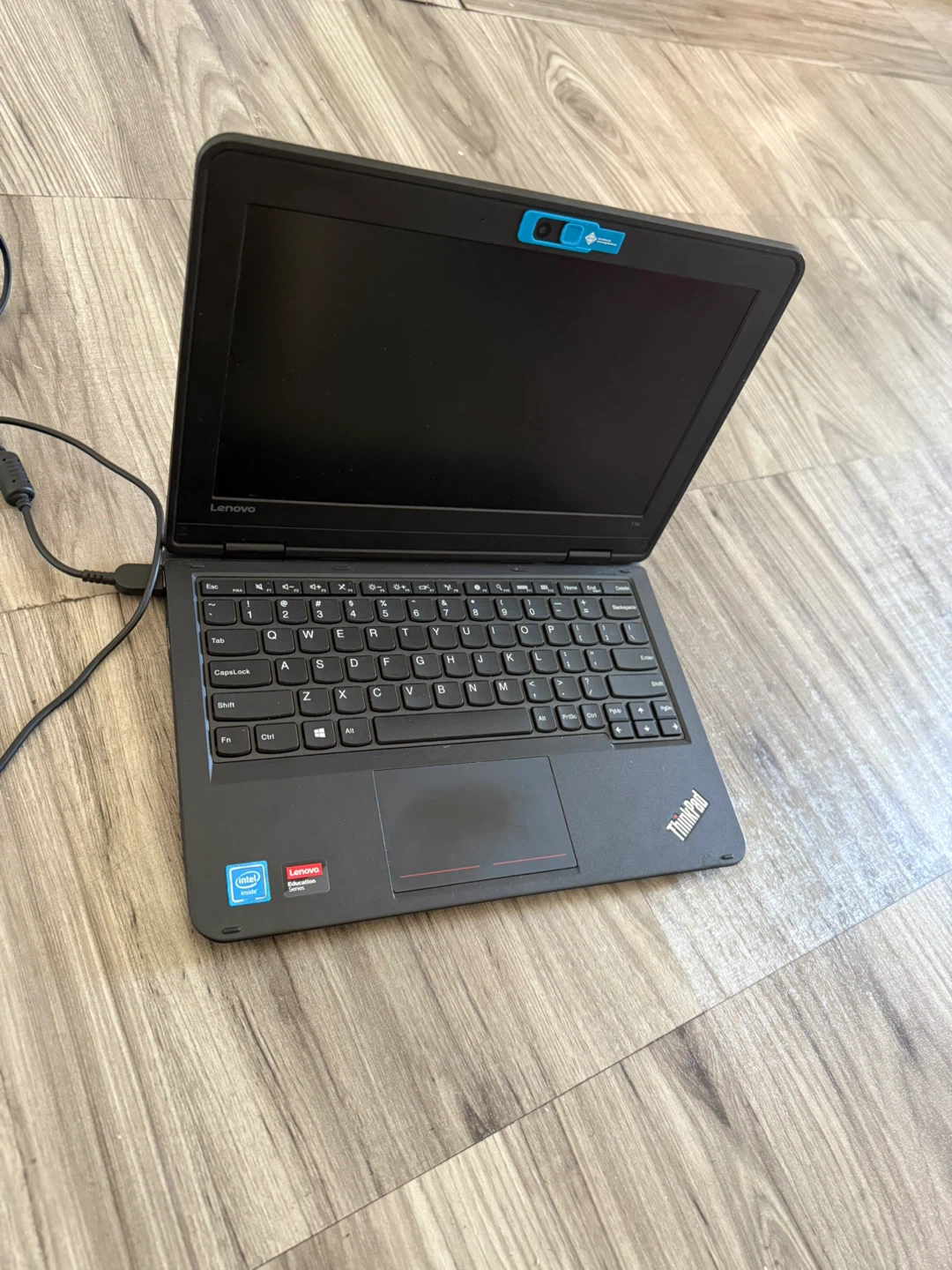 Lenovo ThinkPad 11e Chromebook - photo 3