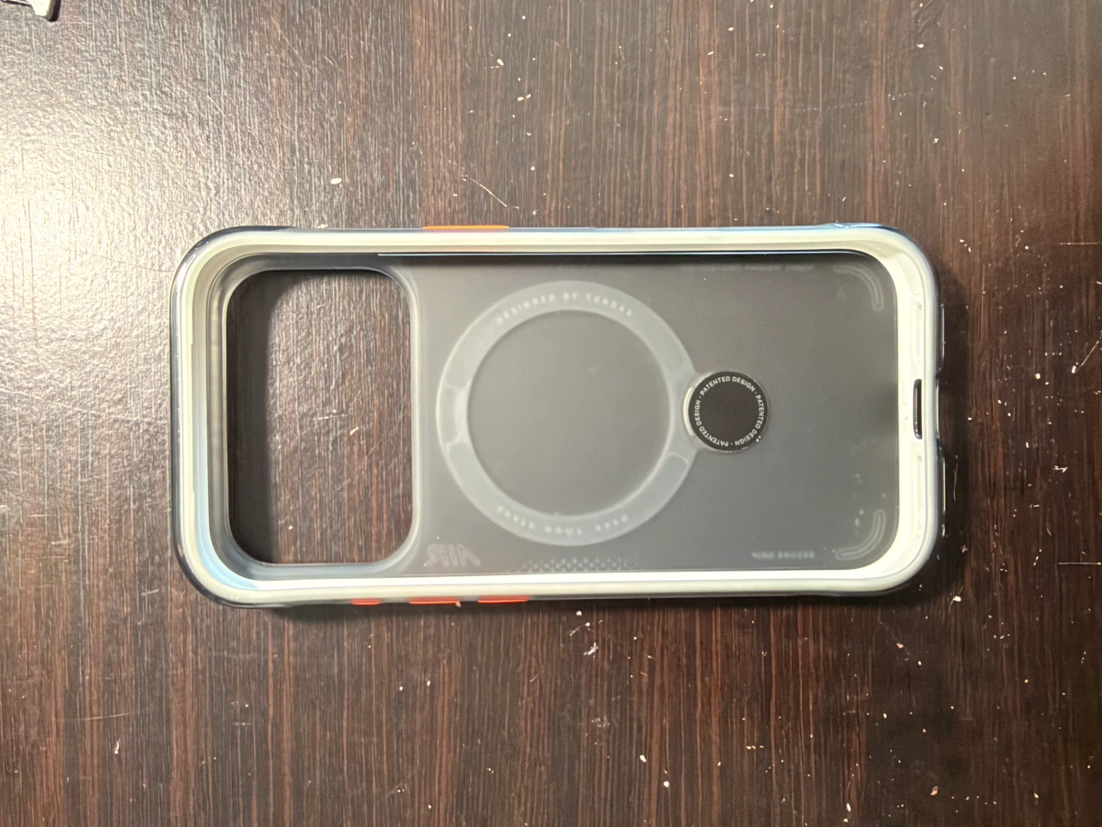 TORRAS Magnetic Phone Case for iPhone 17 Pro - photo 2