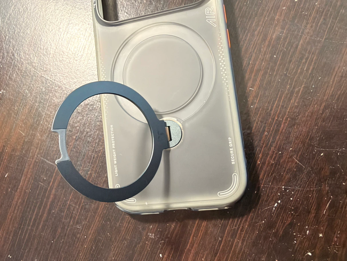 TORRAS Magnetic Phone Case for iPhone 17 Pro - photo 5