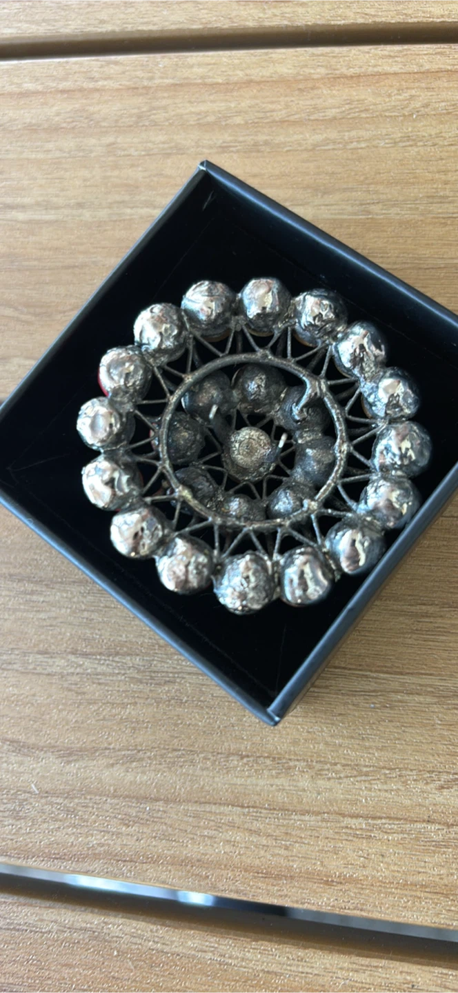 Handmade vintage round brooch costume jewelry - photo 2