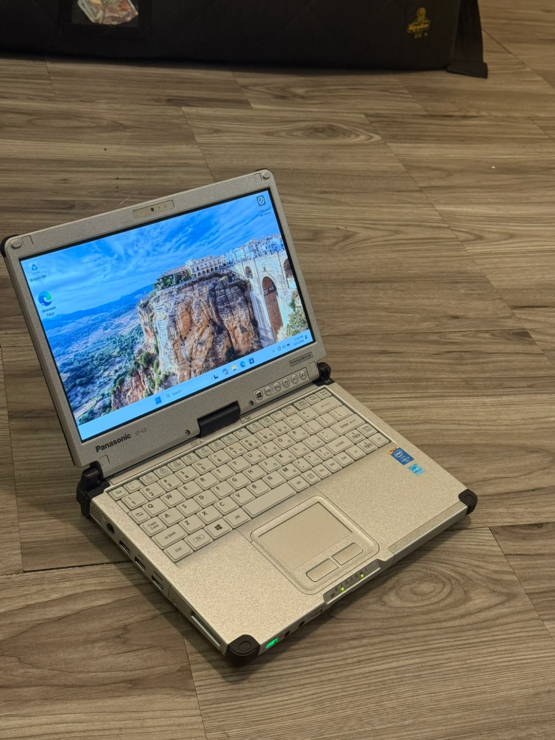 Panasonic Toughbook CF-C2 Laptop - photo 2