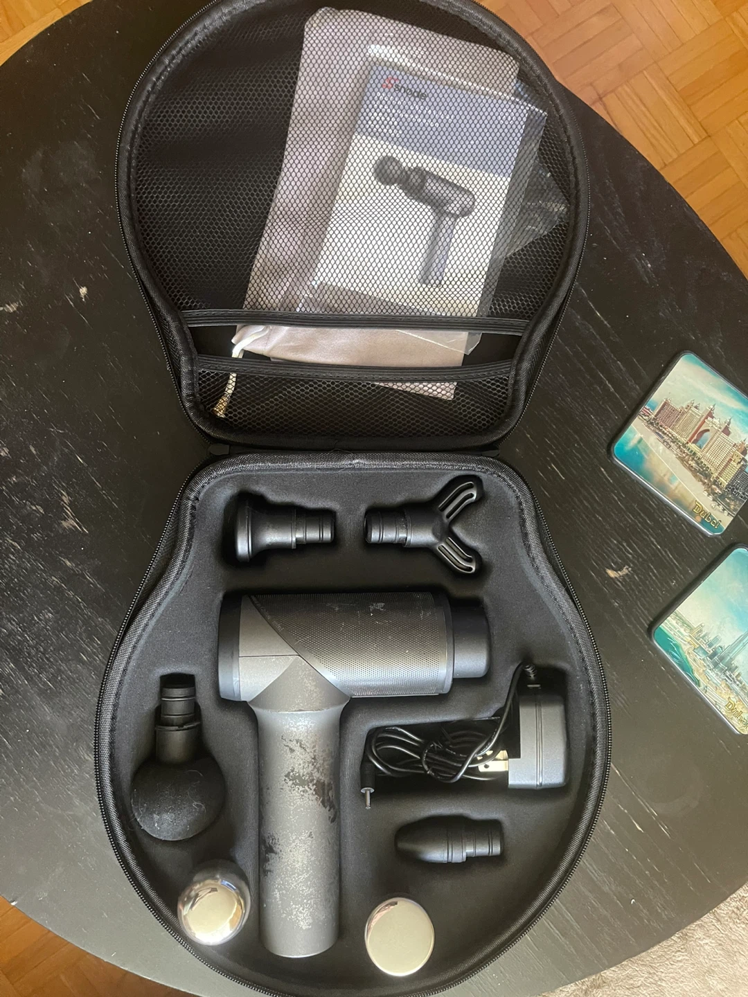 Snöde Massage Gun with Accessories