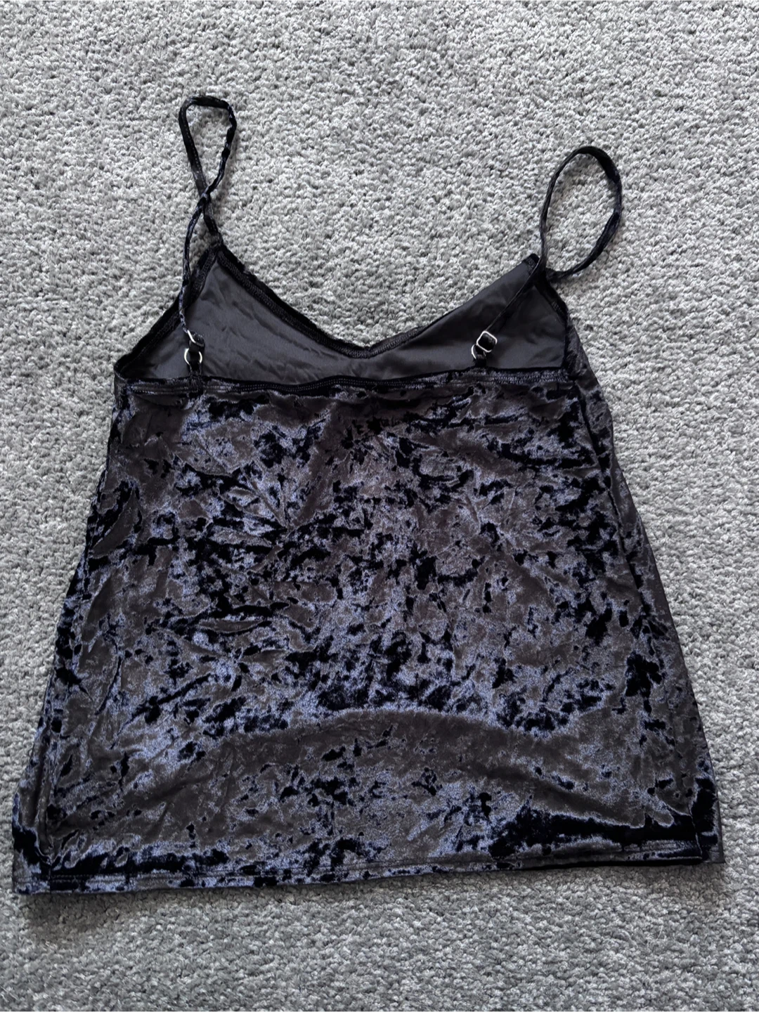 Hollister Black Crushed Velvet Cami - XS - photo 2