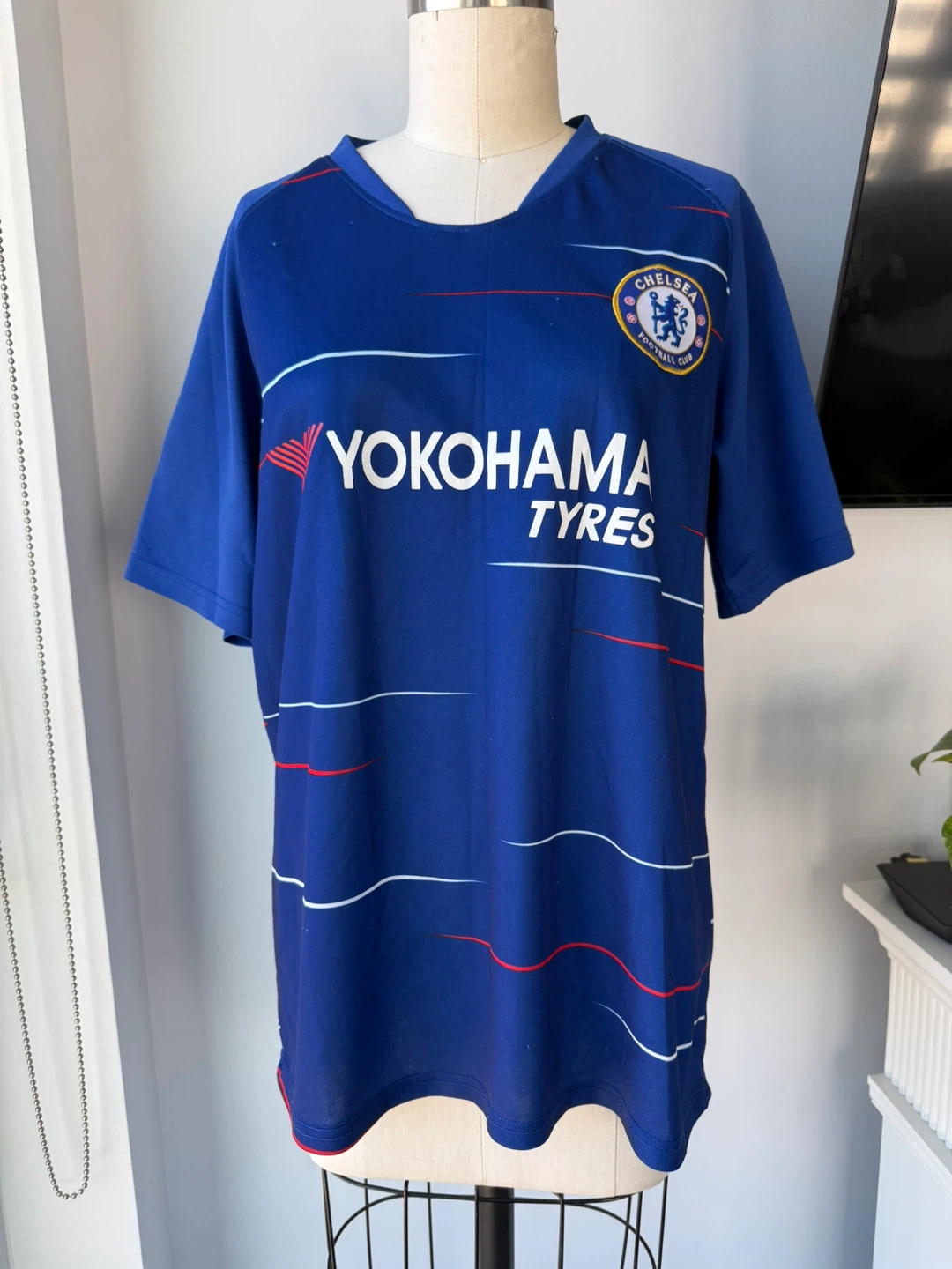 Chelsea football club soccer jersey size medium