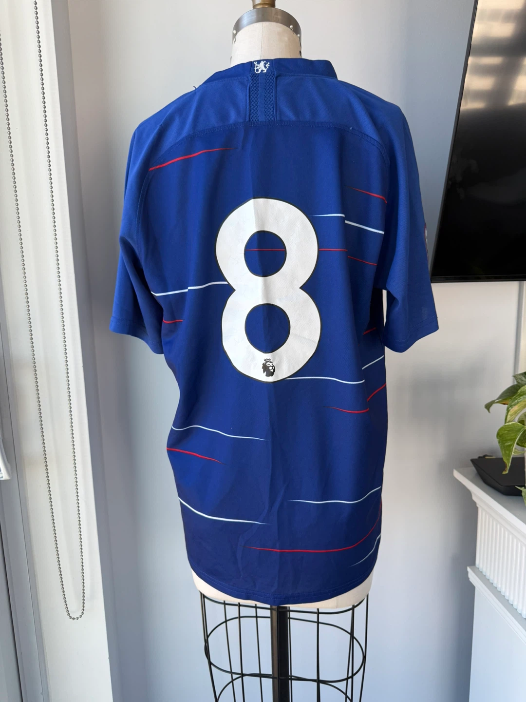 Chelsea football club soccer jersey size medium - photo 2