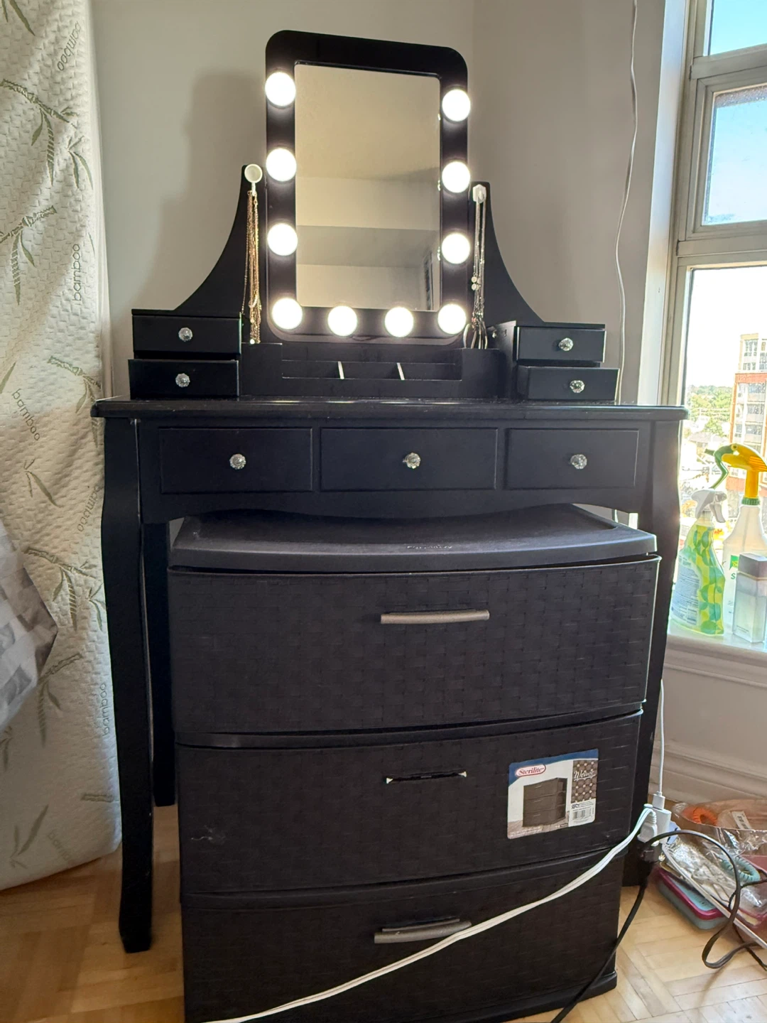 Black Vanity Desk with free 3 drawer sterlite storage - photo 3