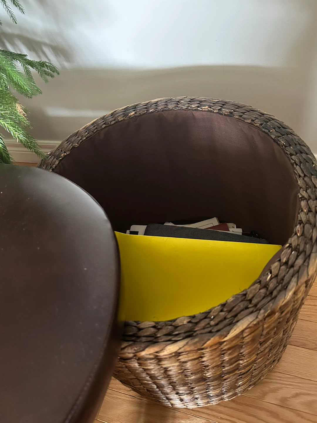 Wicker Storage Ottoman with Faux Leather Top - photo 2