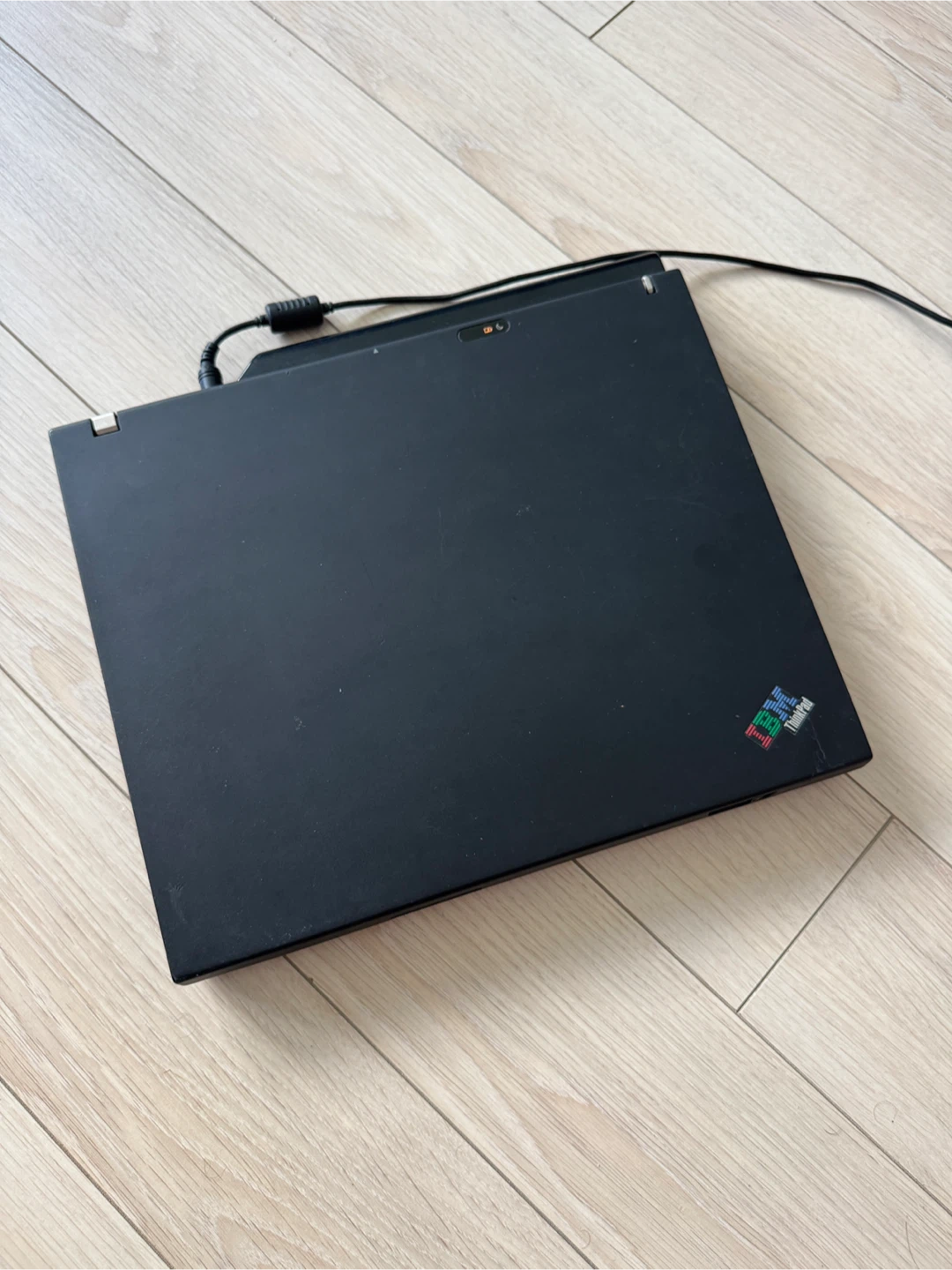Vintage IBM T42 thinkpad - photo 2