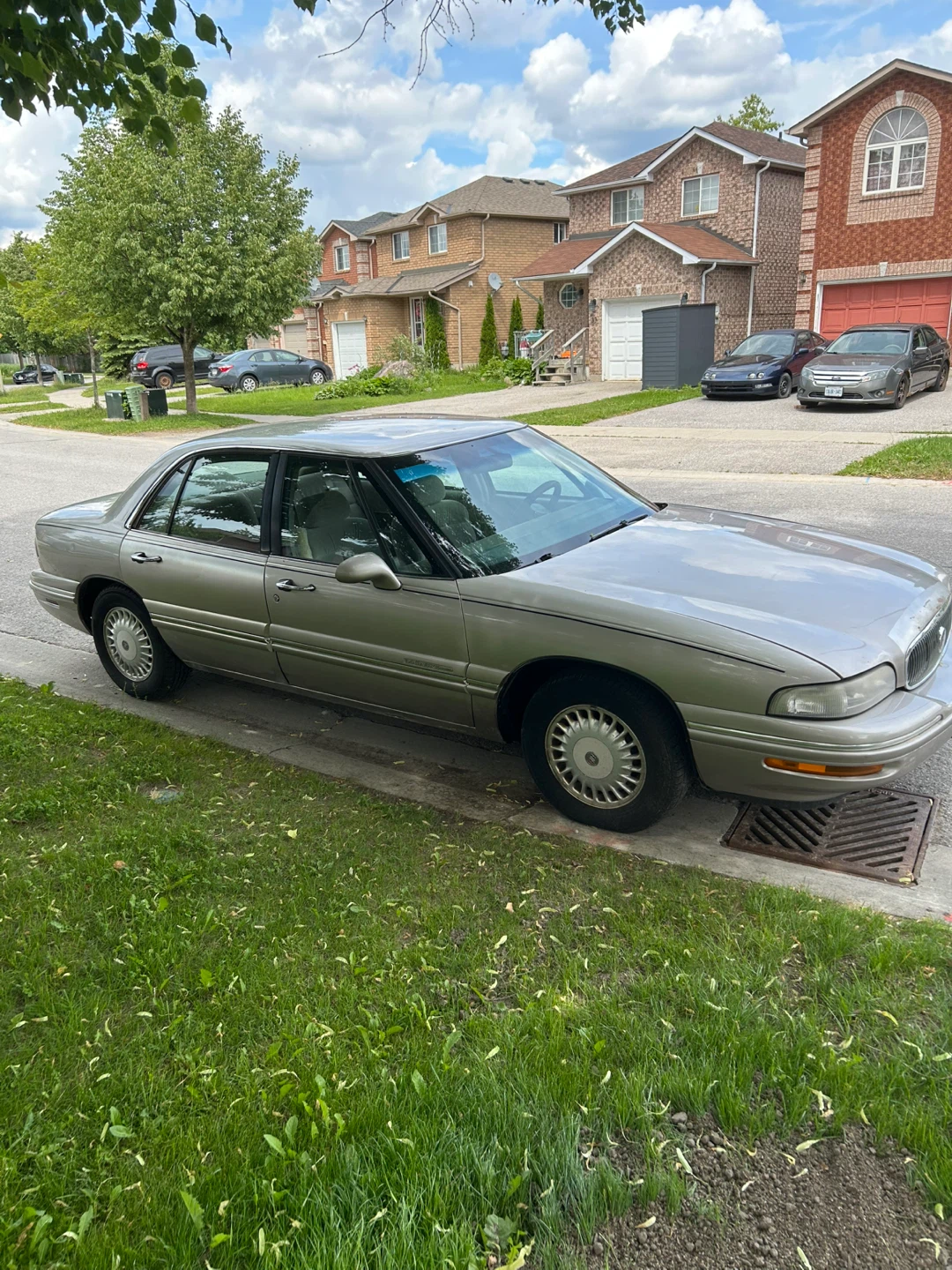 Buick LeSabre Limited Sedan - photo 4