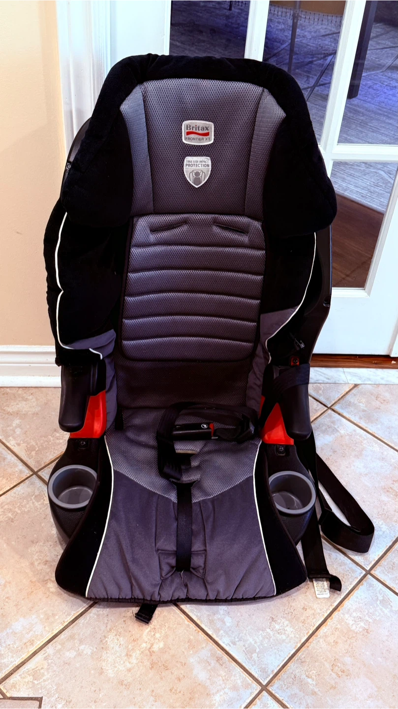 Britax Frontier XT Booster Car Seat