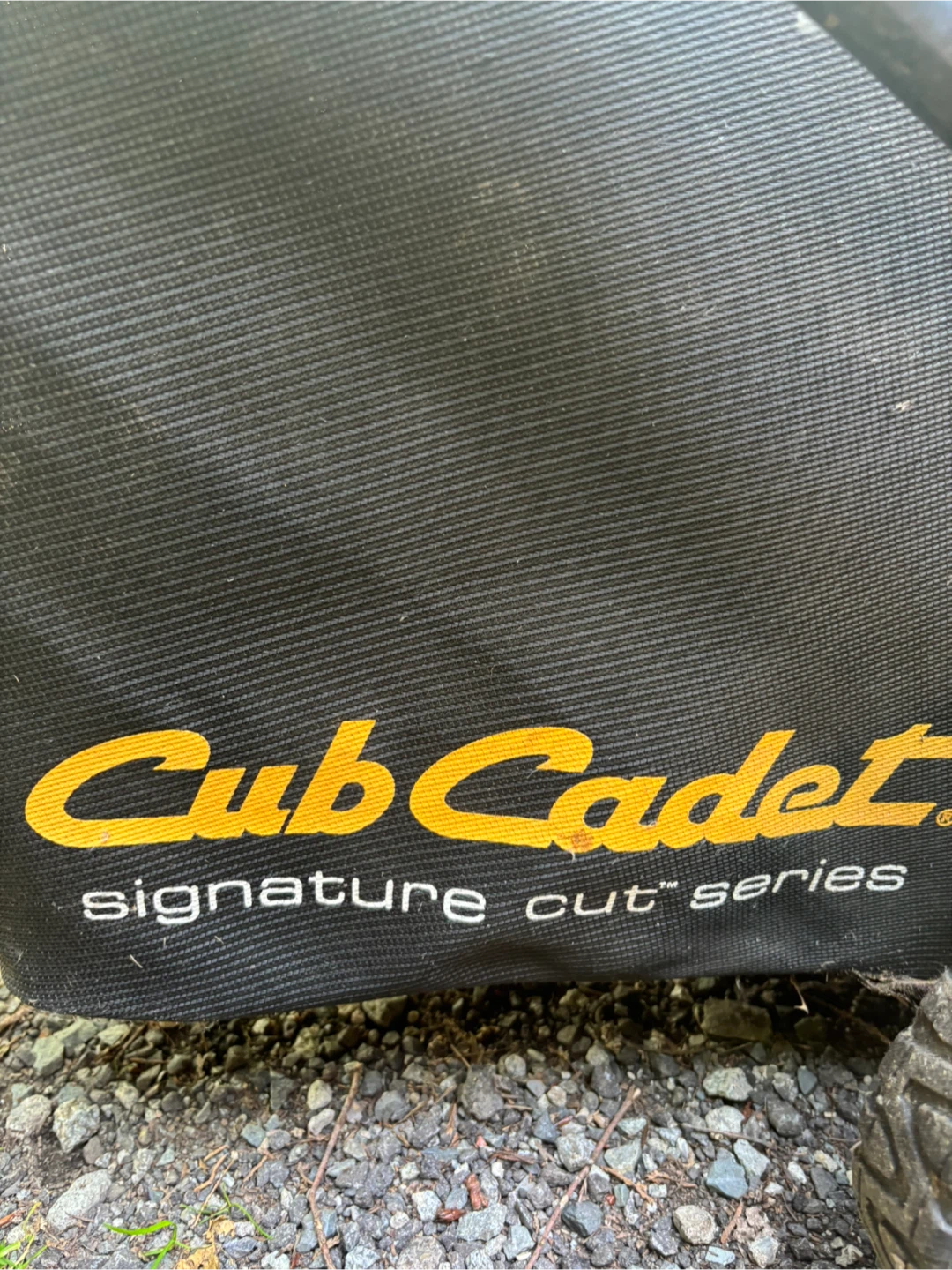 Cub Cadet SC 500HWC Signature Cut Series Mower