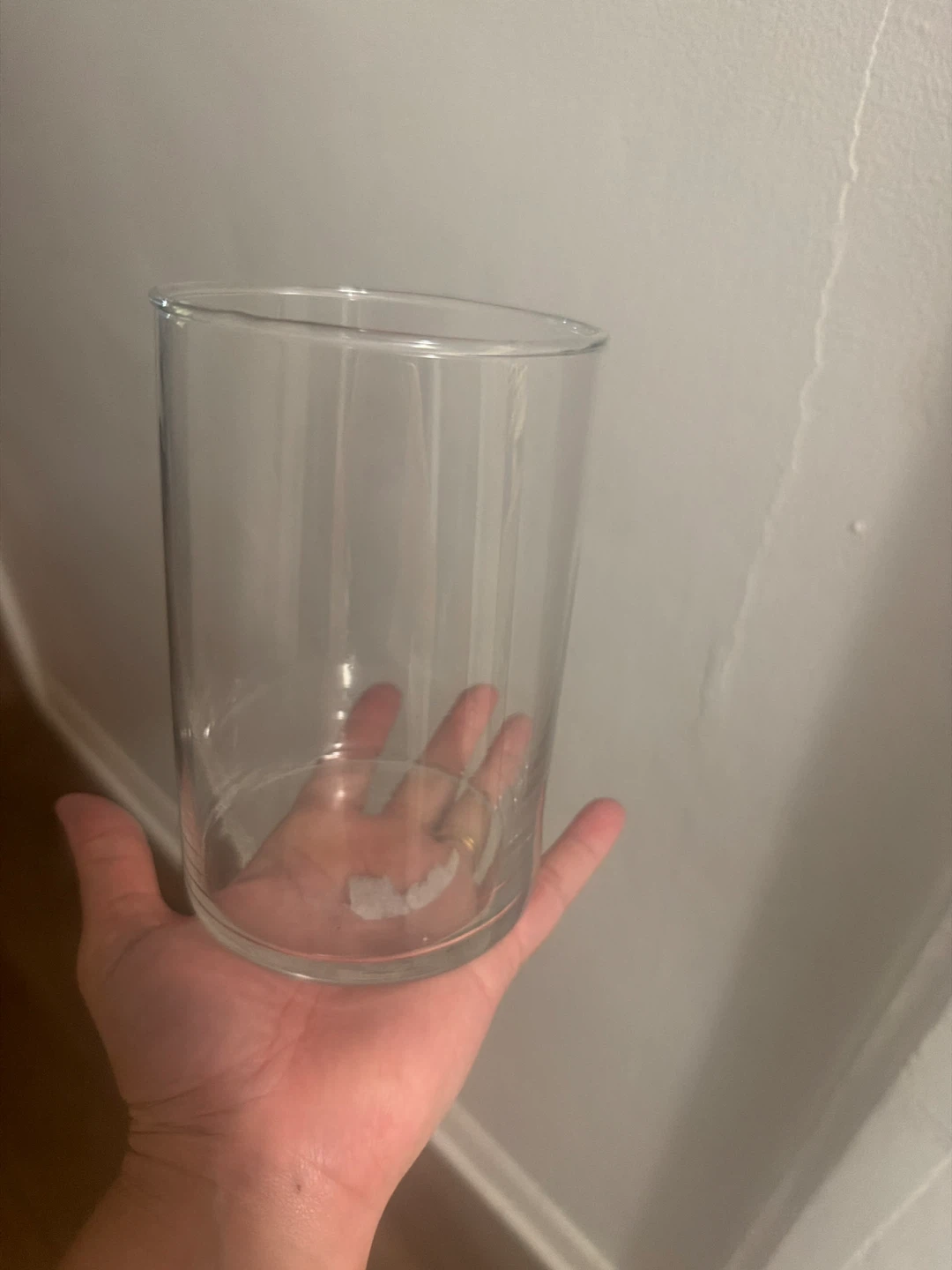 10 clear glass cylinders