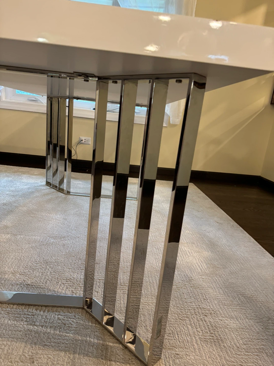 White Dining Table with Chrome Legs - photo 3