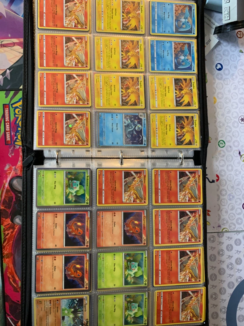 Pokemon binder sale @65% Everything from cosmo promos - vintage - photo 5
