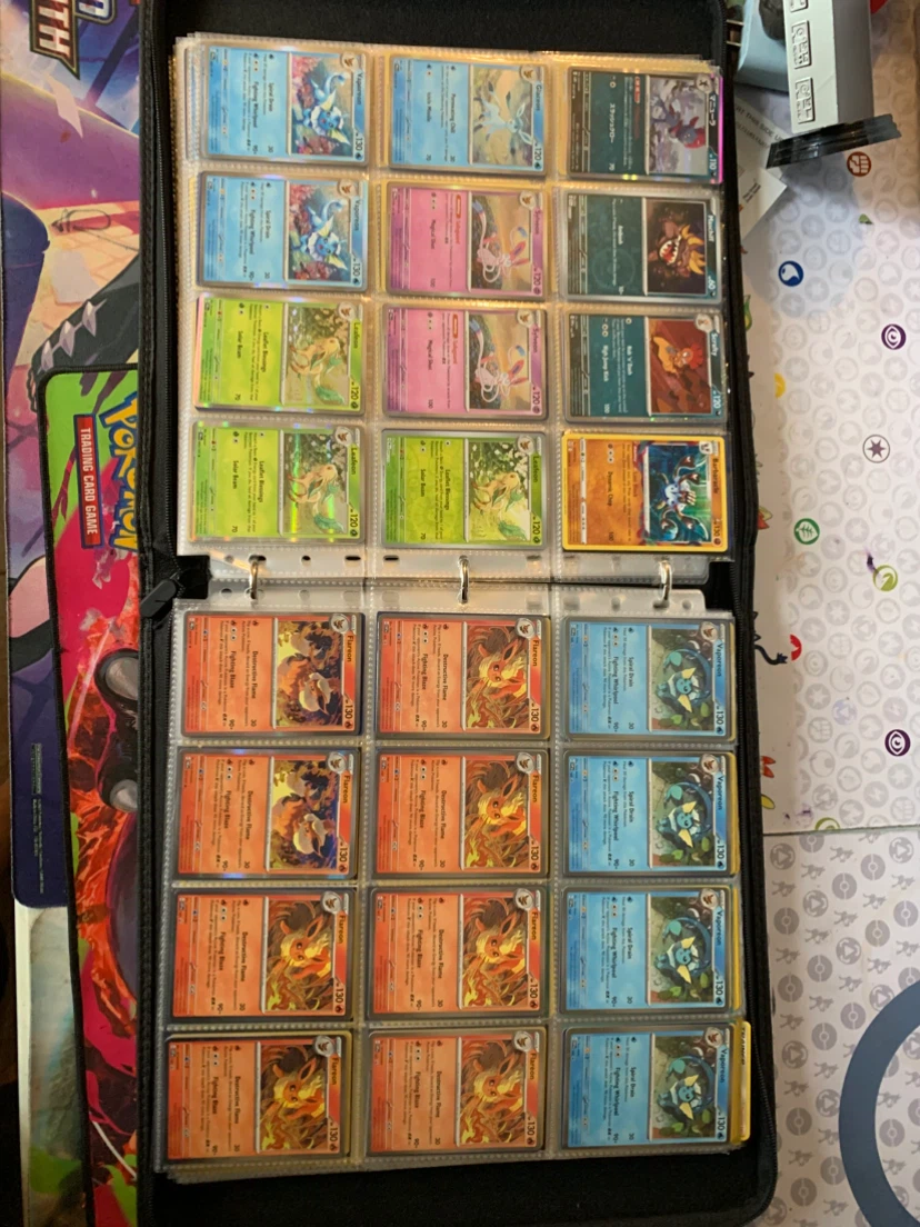 Pokemon binder sale @60% Everything from cosmo promos - vintage - photo 3