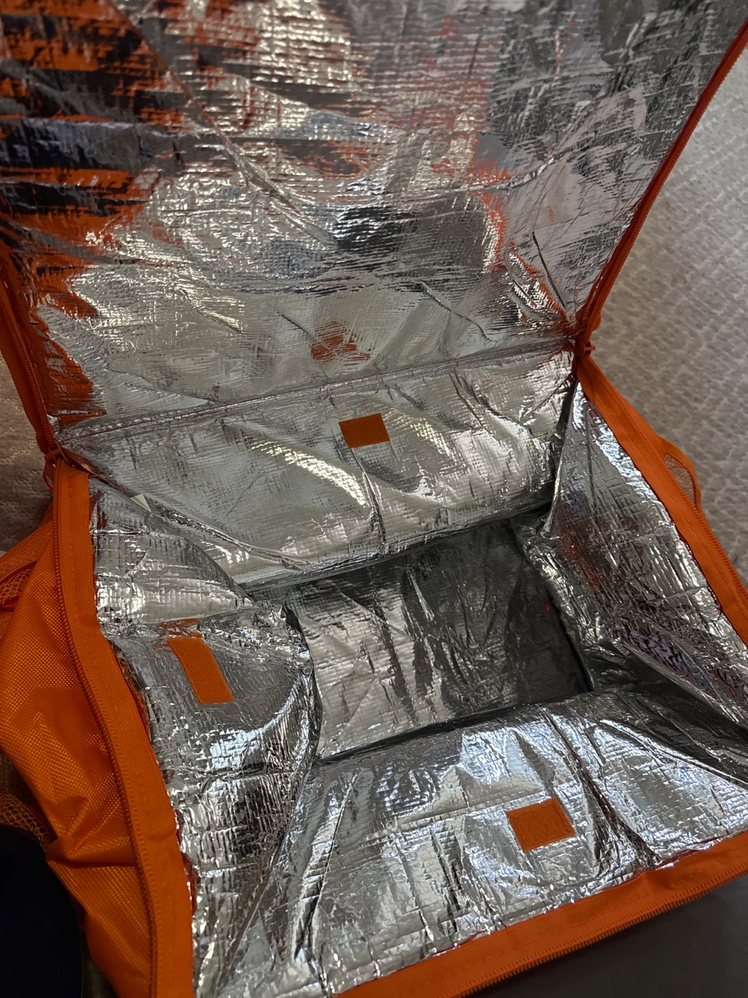 SkipTheDishes Insulated Delivery Bag - photo 2