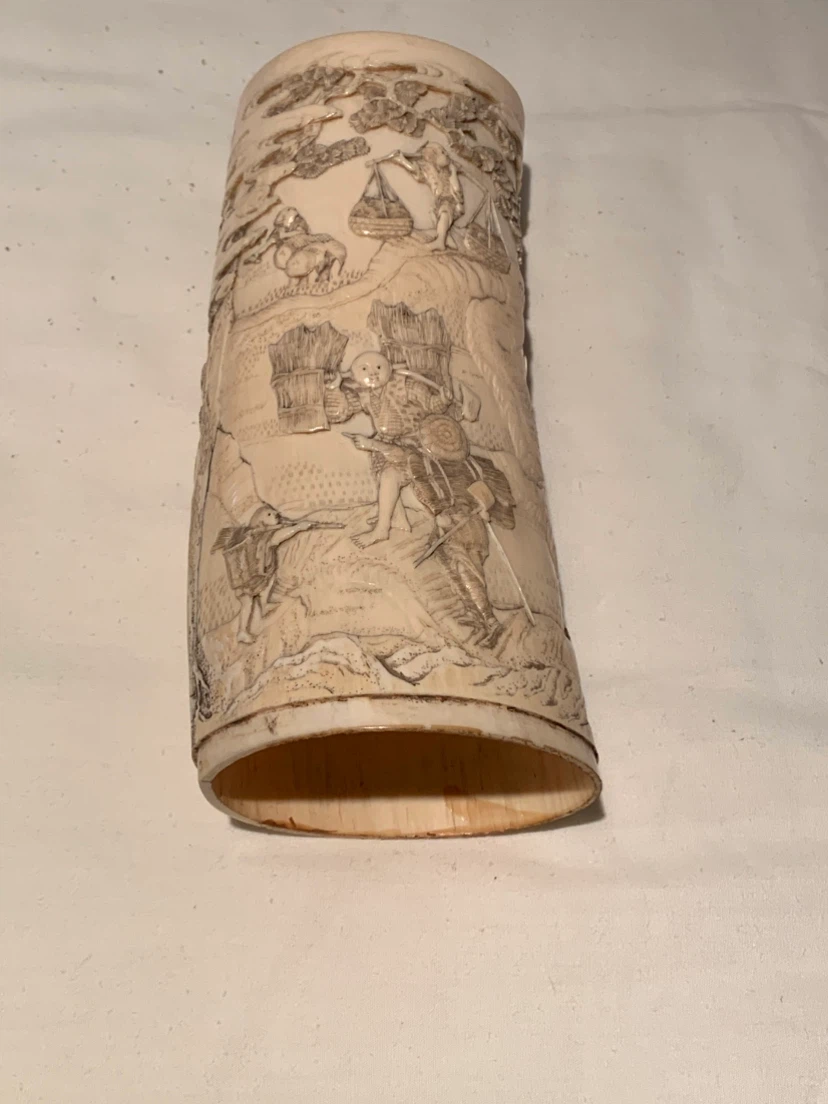 Carved Tusk Vase with Scenes - photo 3