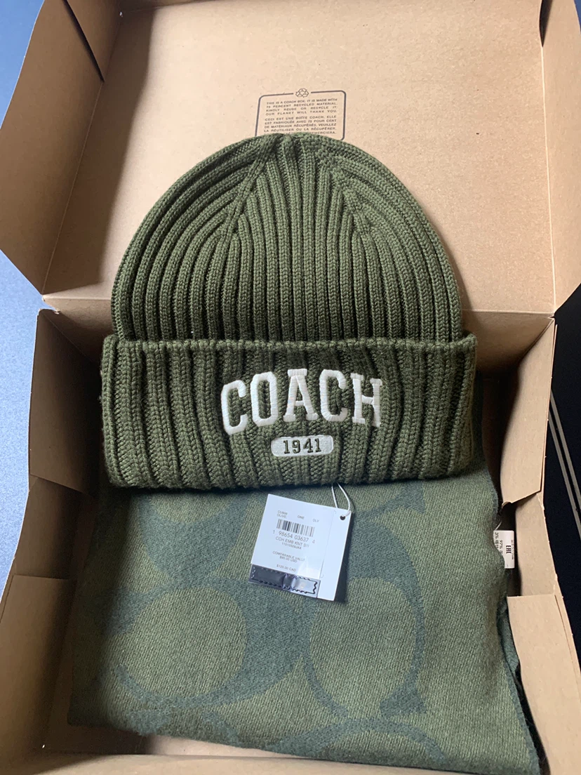 Coach Knit Beanie & Scarf Set - Green