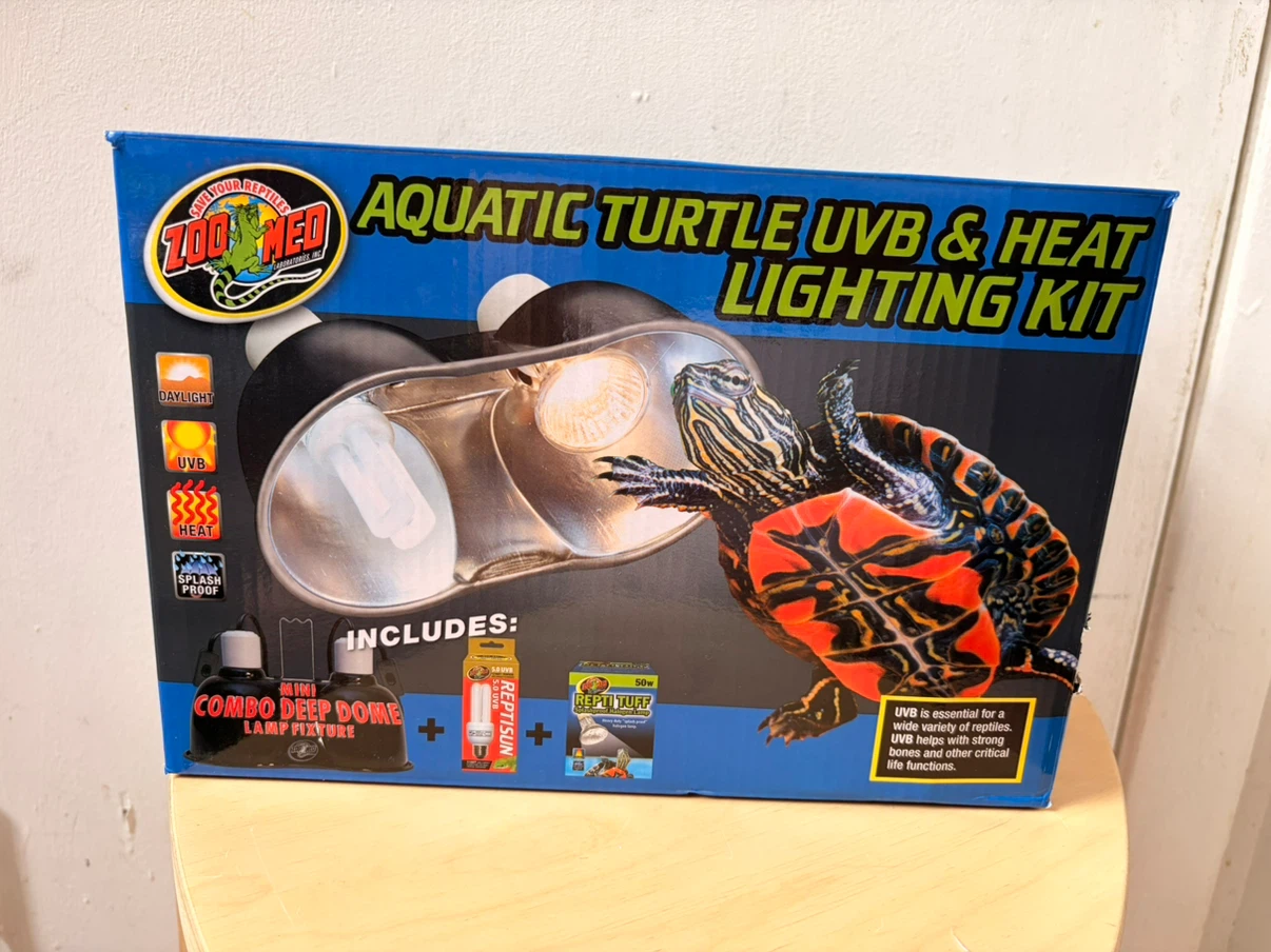 Aquatic turtle UVB and heat lightning kit plus 3 new bulbs - photo 2