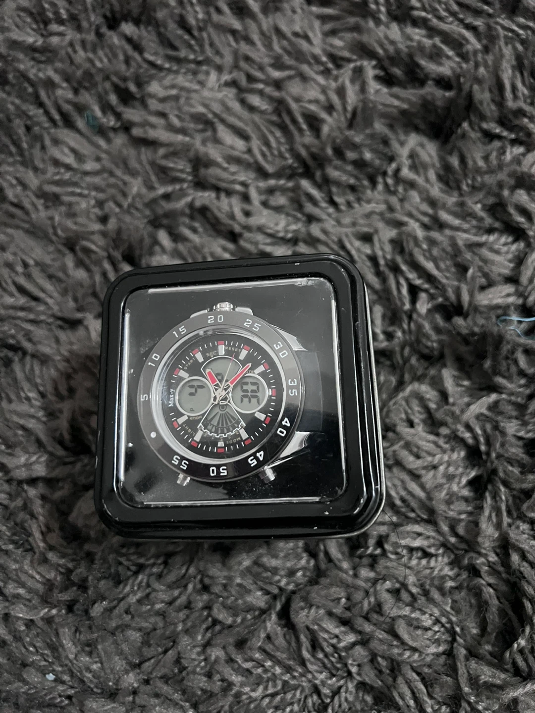 Max-y Sport Watch - photo 2