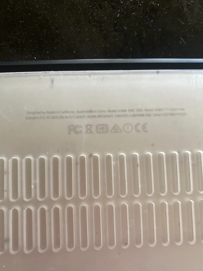 Apple MacBook Air Laptop with Charger - photo 4