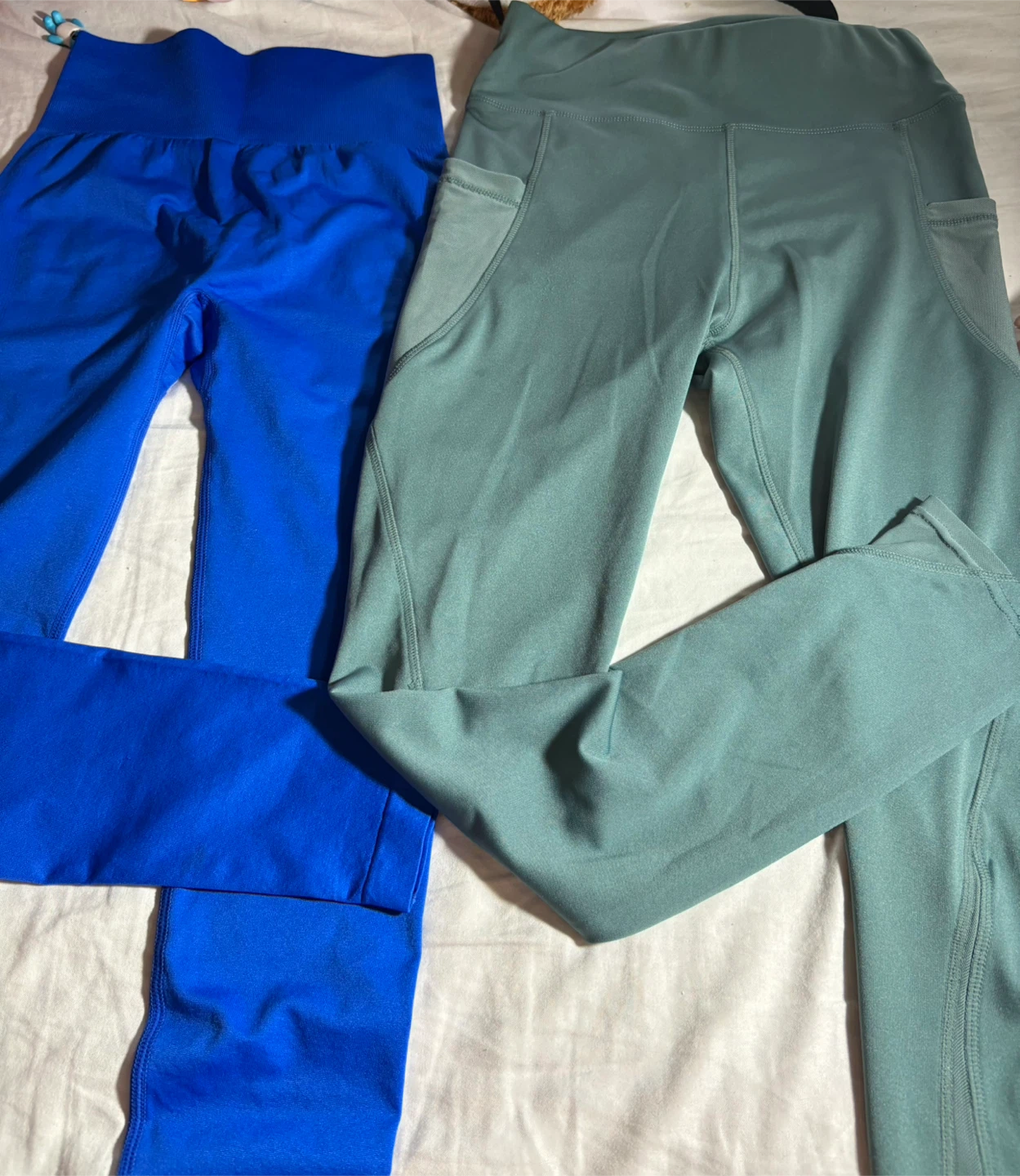 2 Pairs of Workout Leggings - Blue and Teal