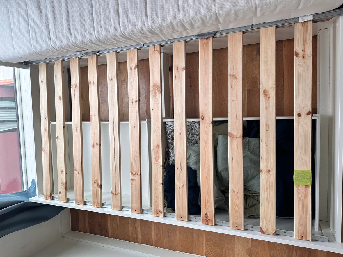 IKEA Daybed with Storage Drawers and Pull-out Bed - photo 4