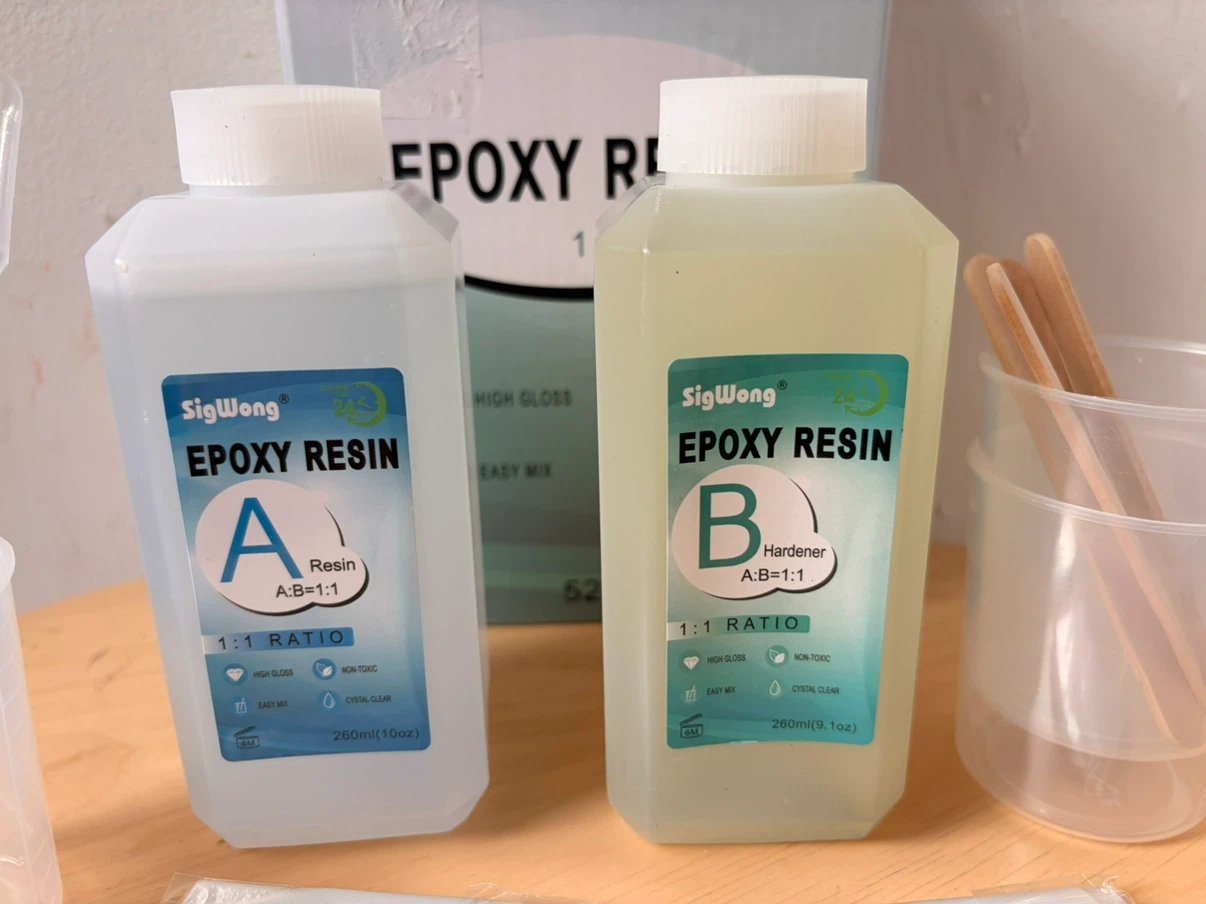 Epoxy resin - photo 2