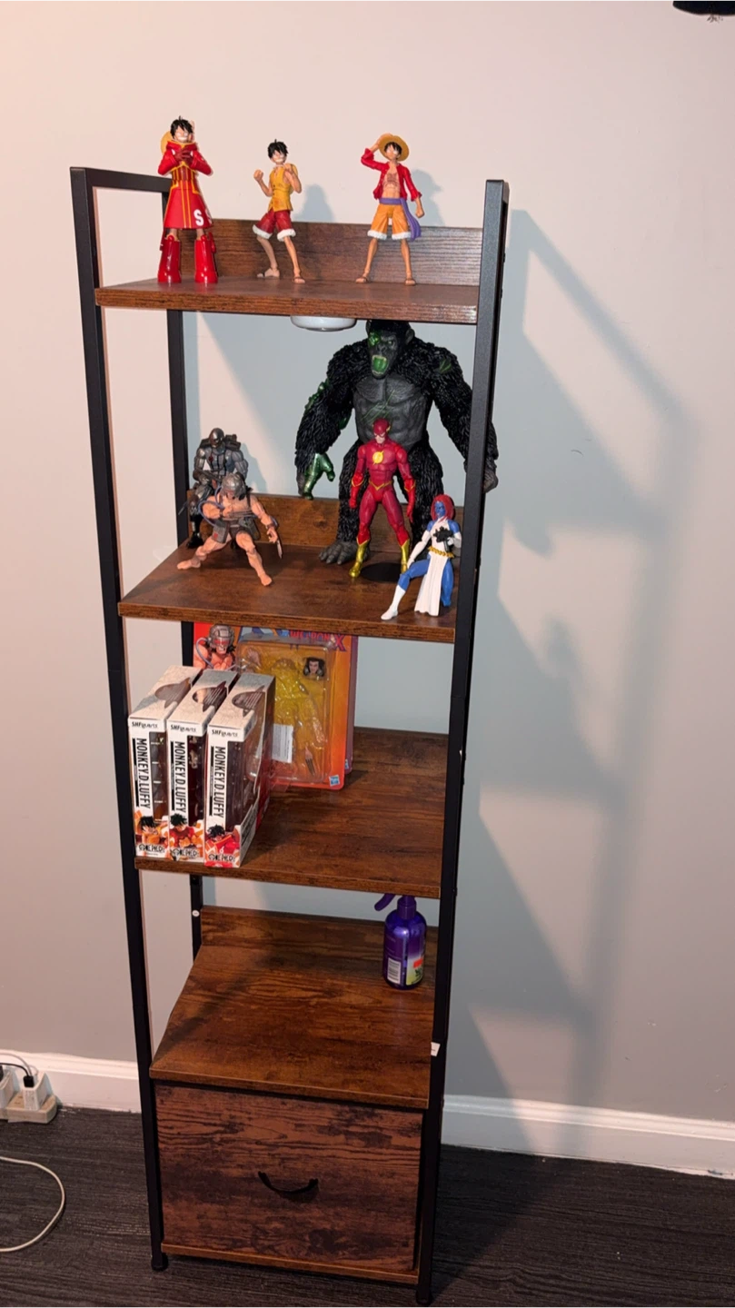 Action figures and fingerboards with plushes