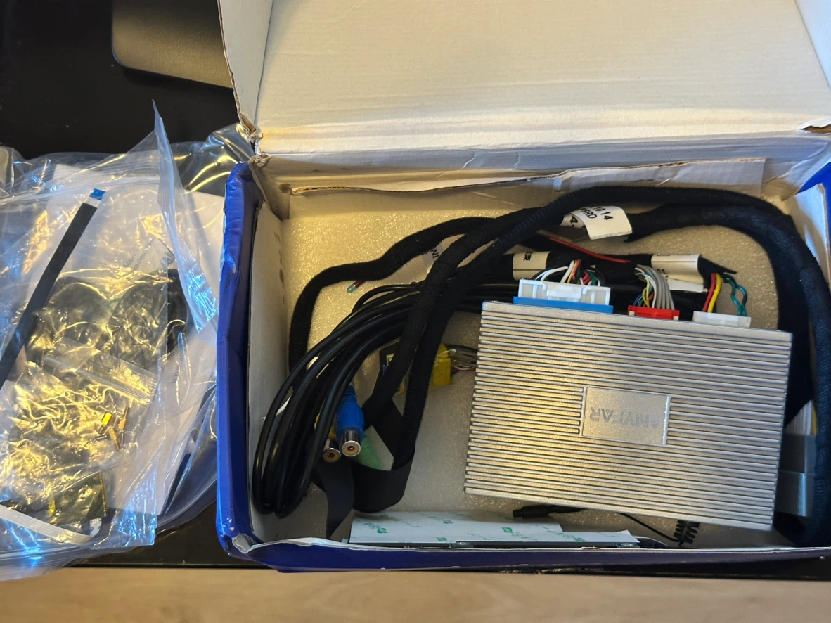 ANYFAR RM-LH3715F Wireless Carplay Android Auto Kit - photo 2