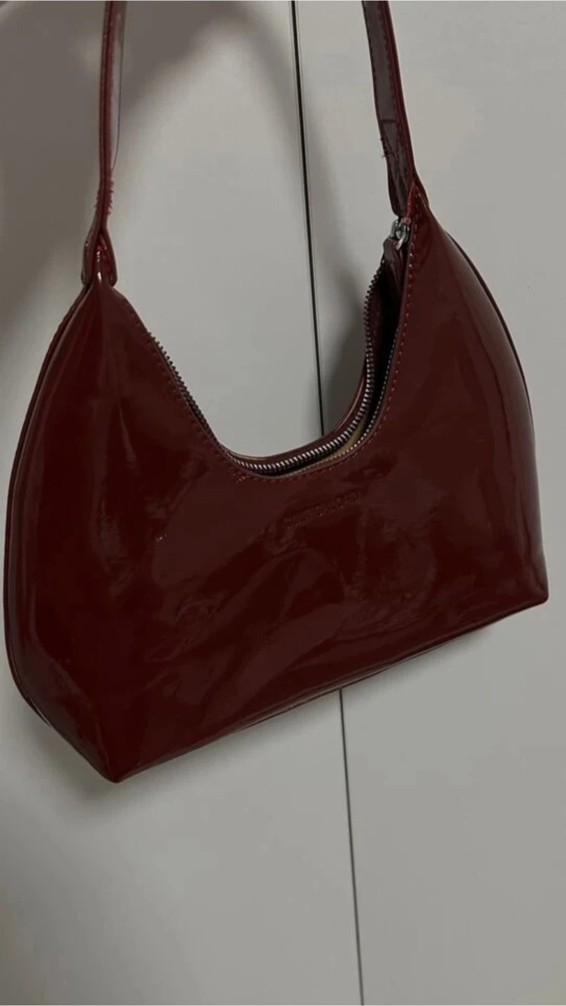 Trendy Burgundy Patent Leather Shoulder Bag (Y2K / 90s Style)