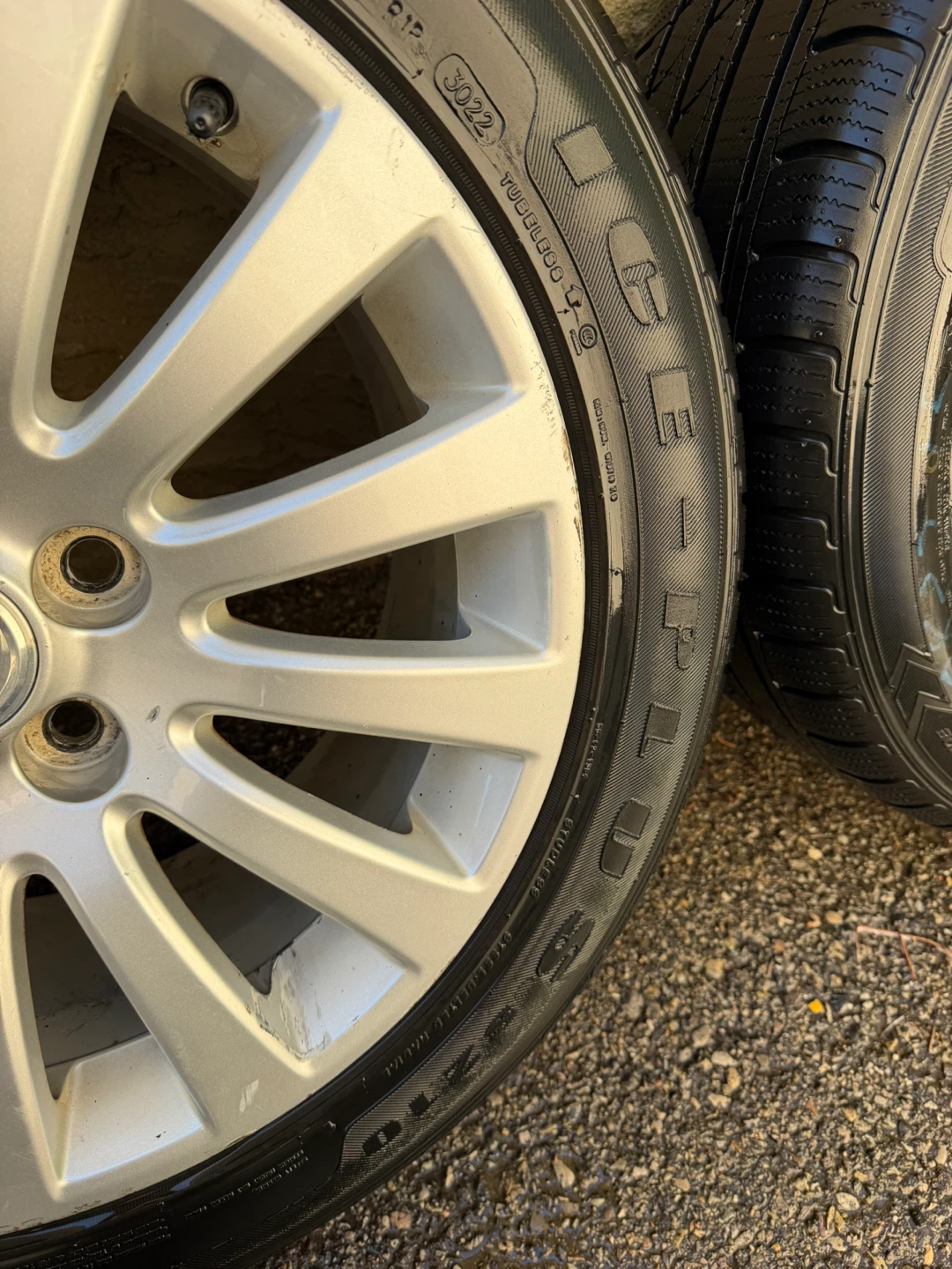Buick Wheels and Tires Set - photo 4