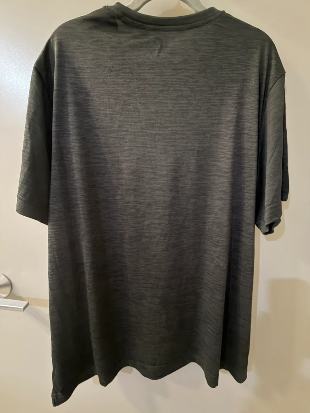 Men’s NWT! Athletic Works Dri-Works T-Shirt XL - photo 3