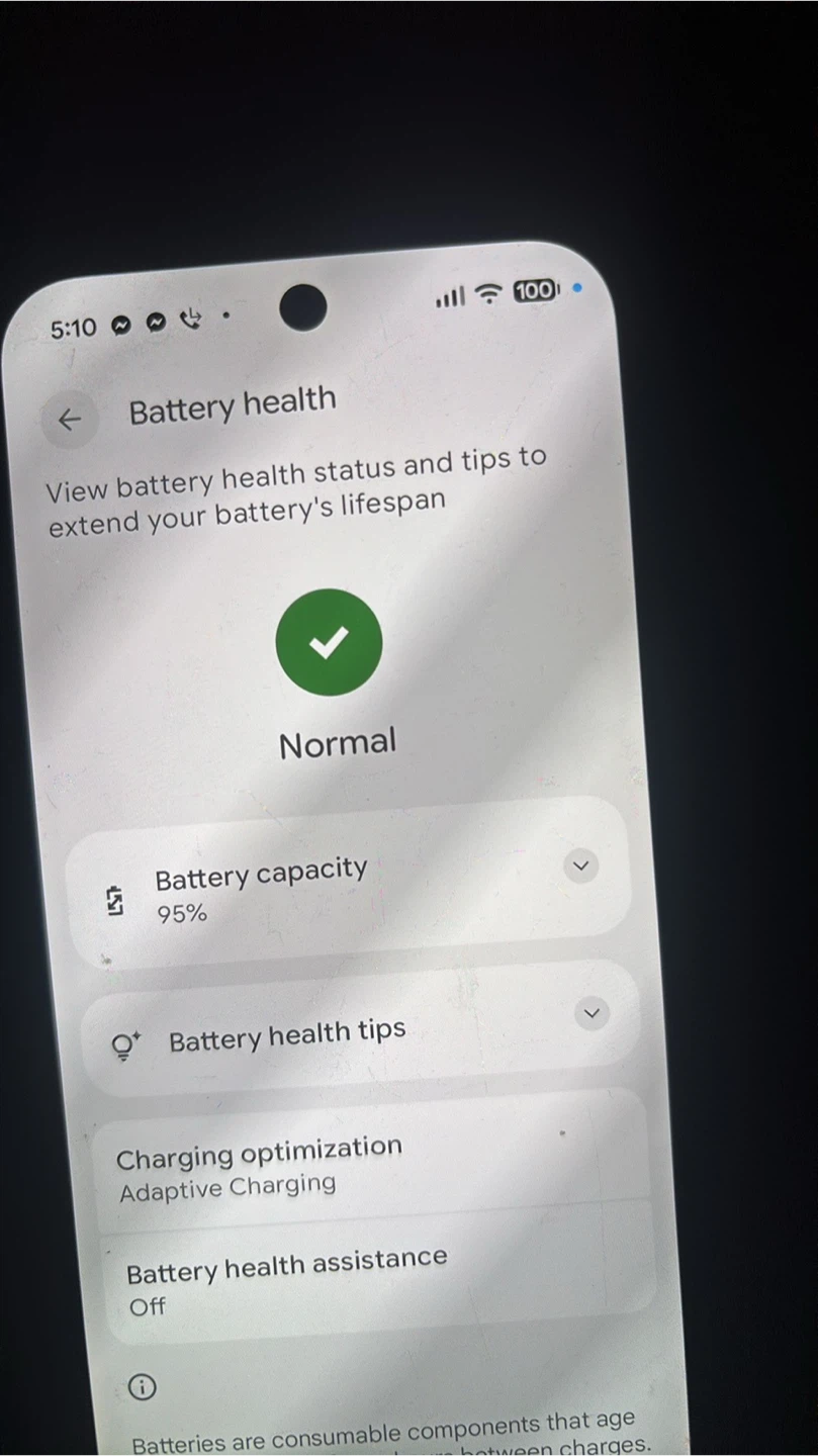 Google pixel 9 great shape no cracks - photo 5