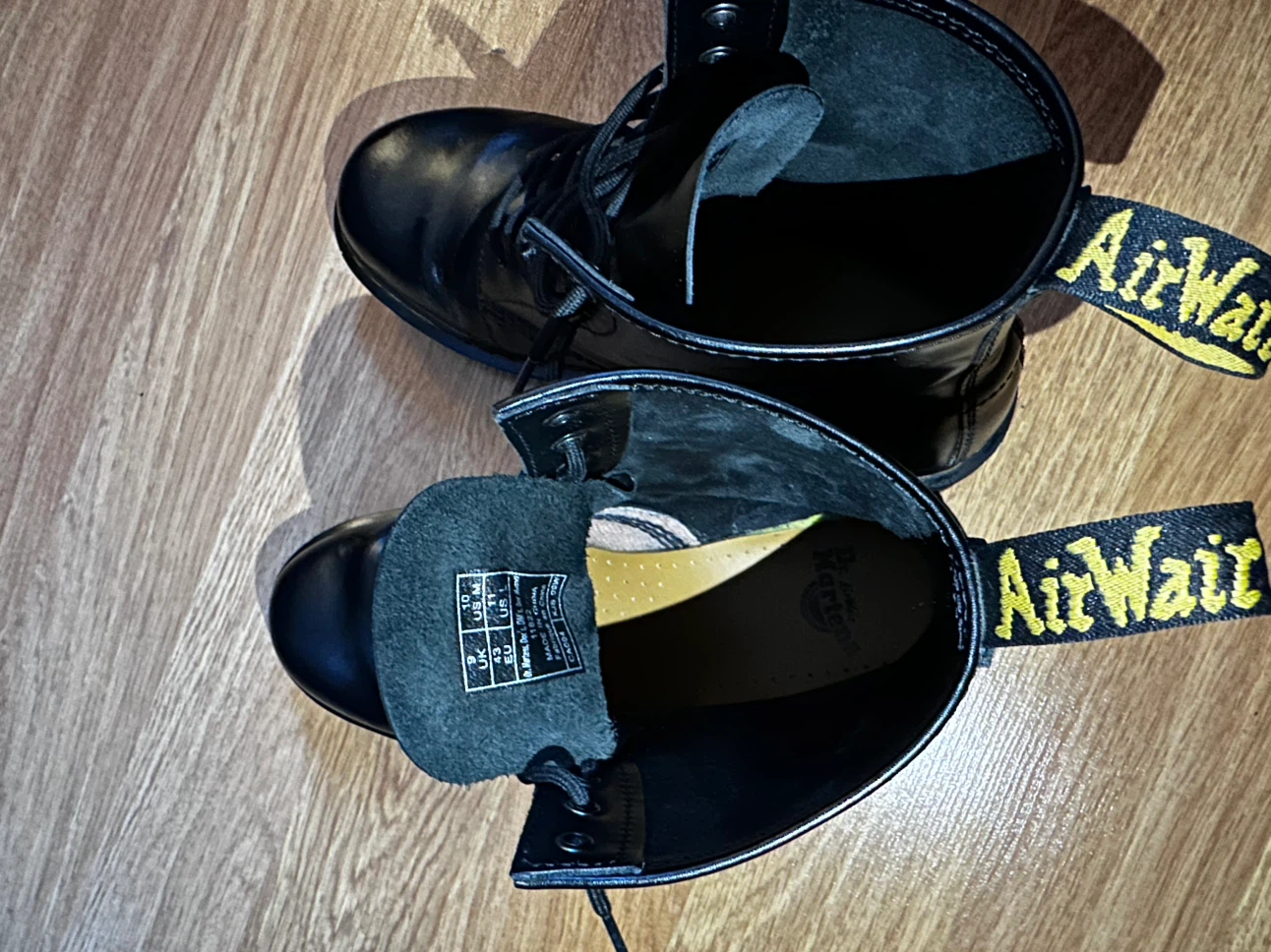 Dr. Martens Black Leather Lace-Up Boots - photo 5