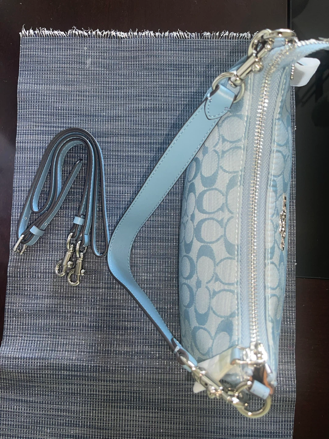 Sac bandoulière Coach bleu pâle - photo 3