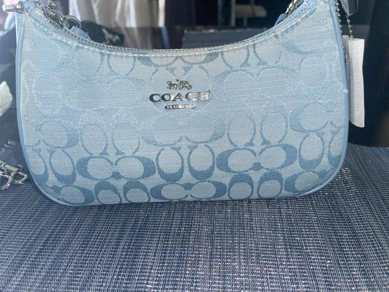 Sac bandoulière Coach bleu pâle - photo 4