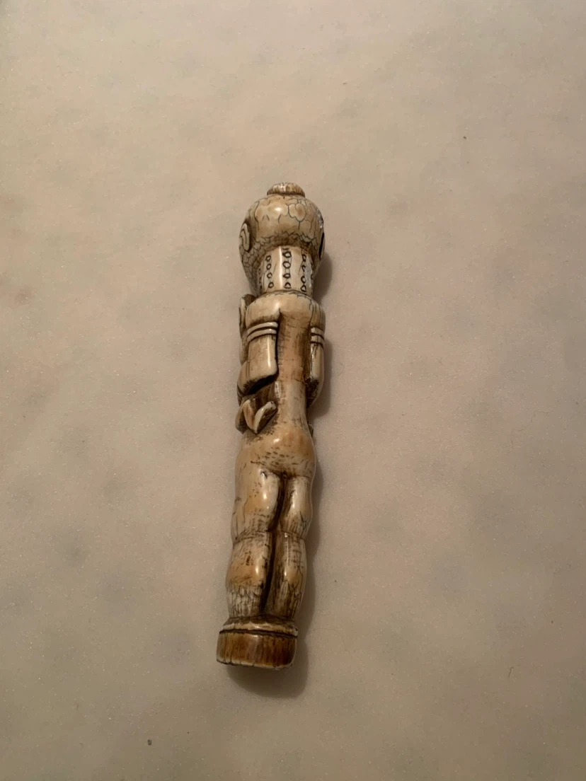 Carved Figurine - photo 3