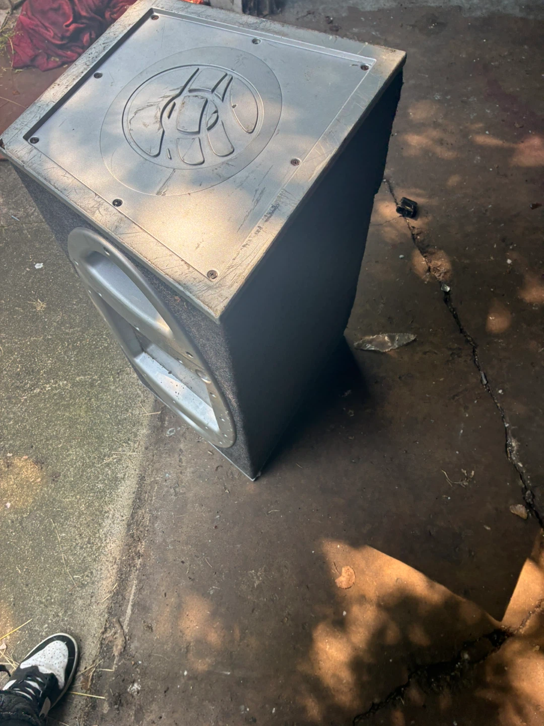 Audio Subwoofer Box - photo 4
