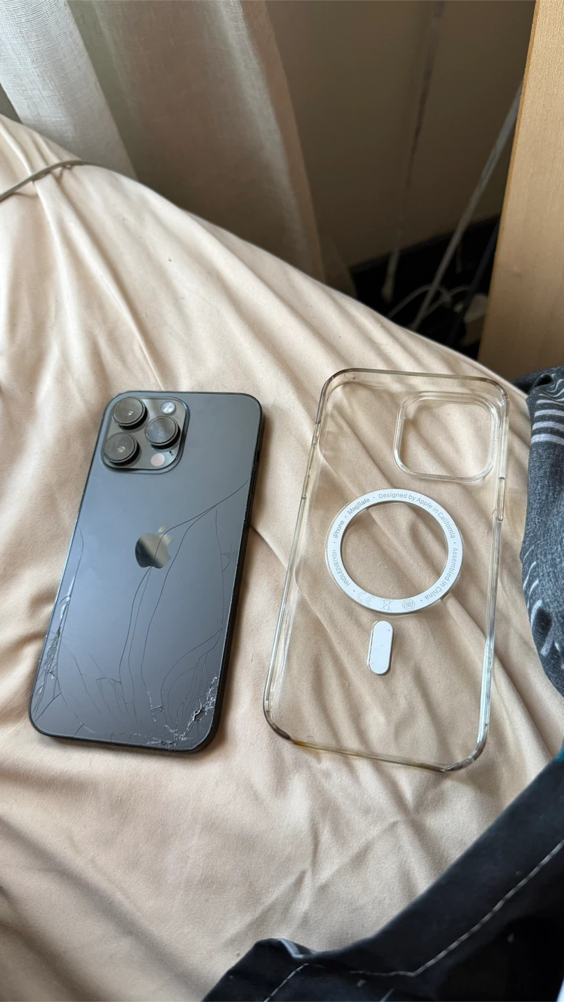 Apple iPhone 14 Pro Max 256 (Graphite) - Cracked Back - photo 3