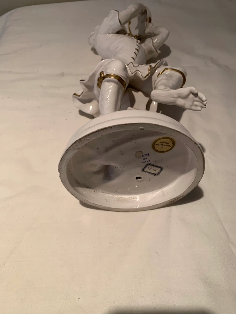 White Monkey Figurine with Tambourine - photo 3