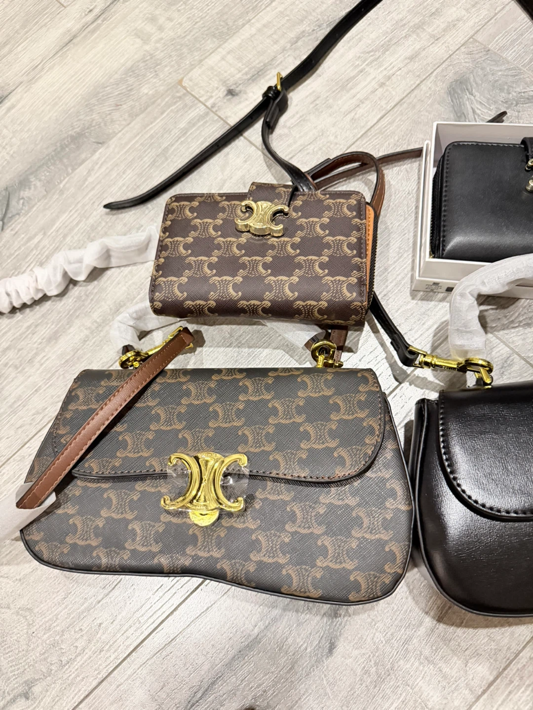 Celine Triomphe Canvas & Leather Handbag with Wallet Set - photo 3