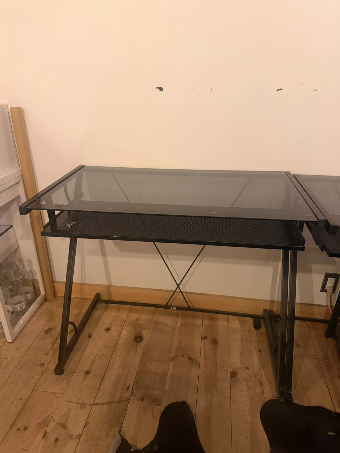 Glass top desk with pull-out keyboard tray