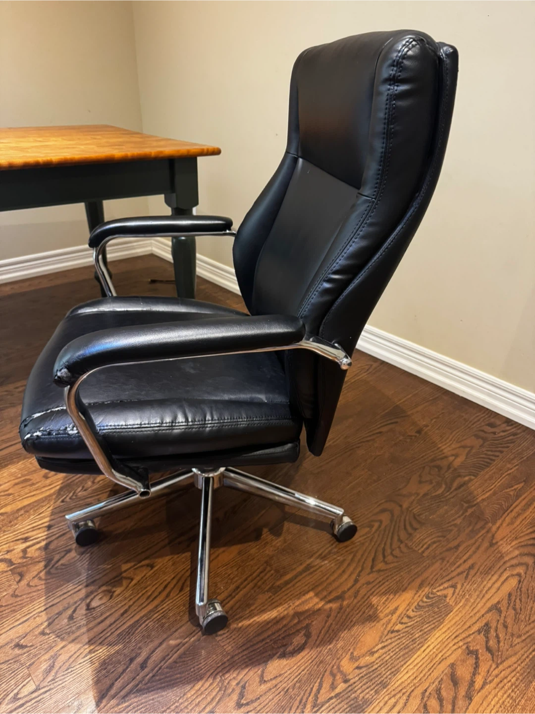 Black Office Chair