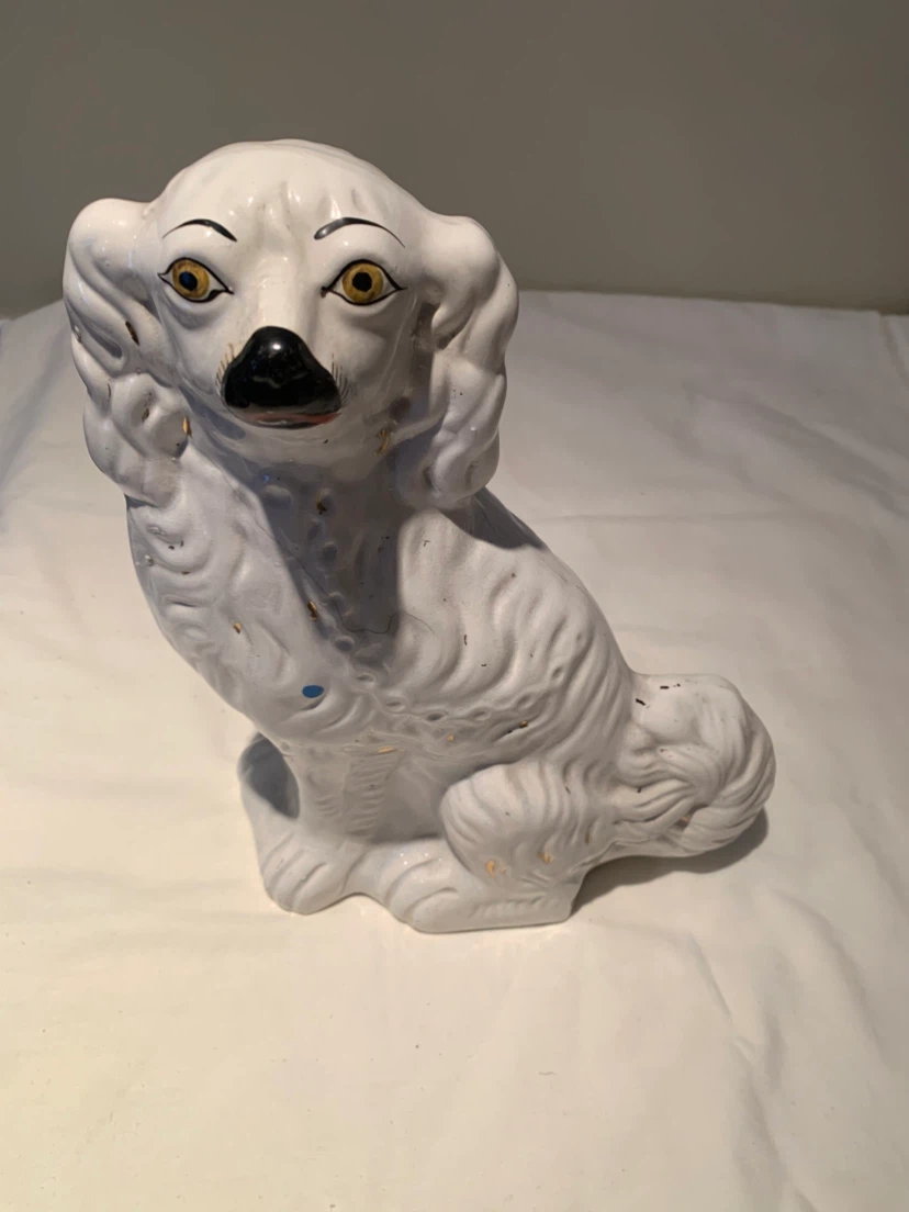 Pair of Vintage White Ceramic Dog Figurines - photo 4