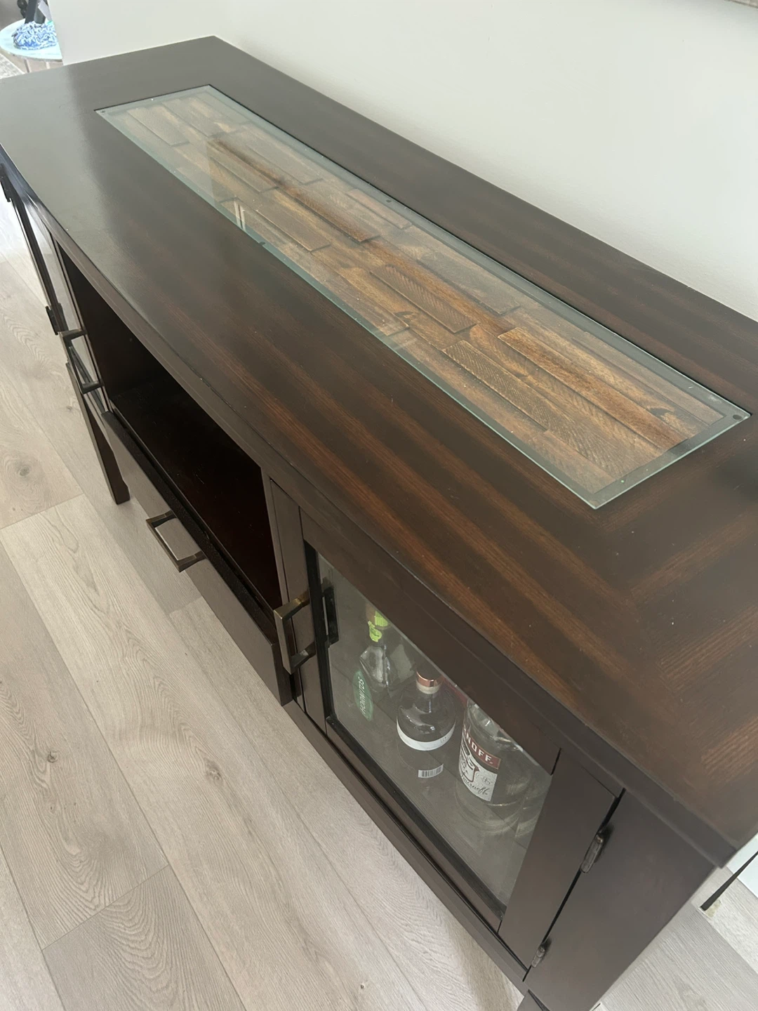 Console with Glass Doors and Wine Rack Console/Buffet/Wine rack - photo 2