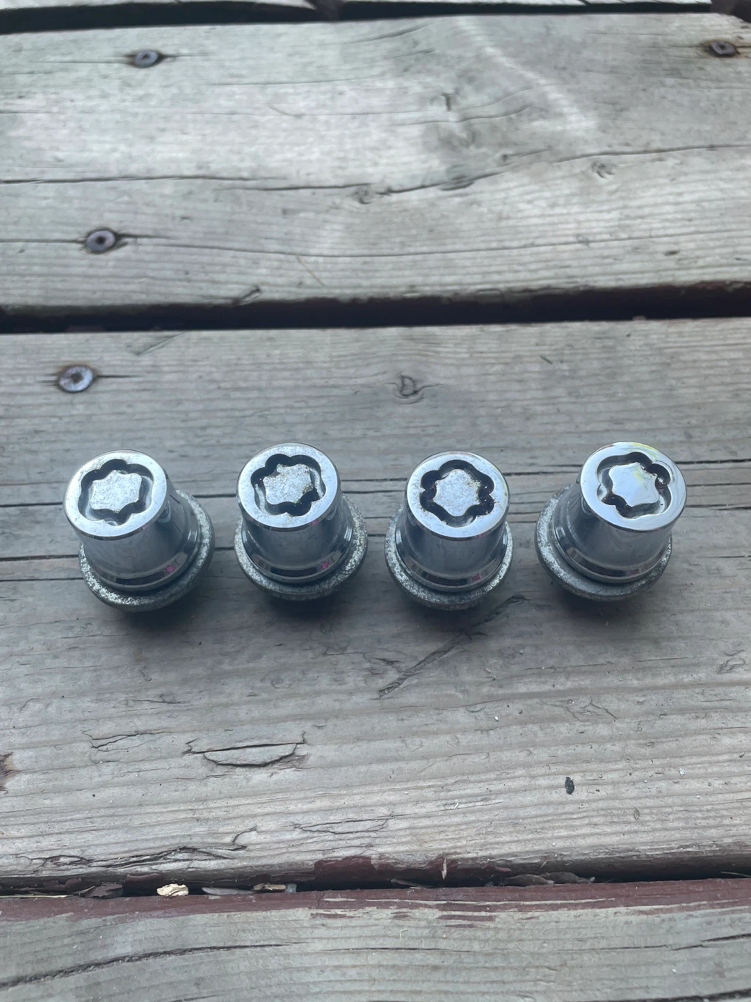 Set of 4 Wheel Lock Nuts